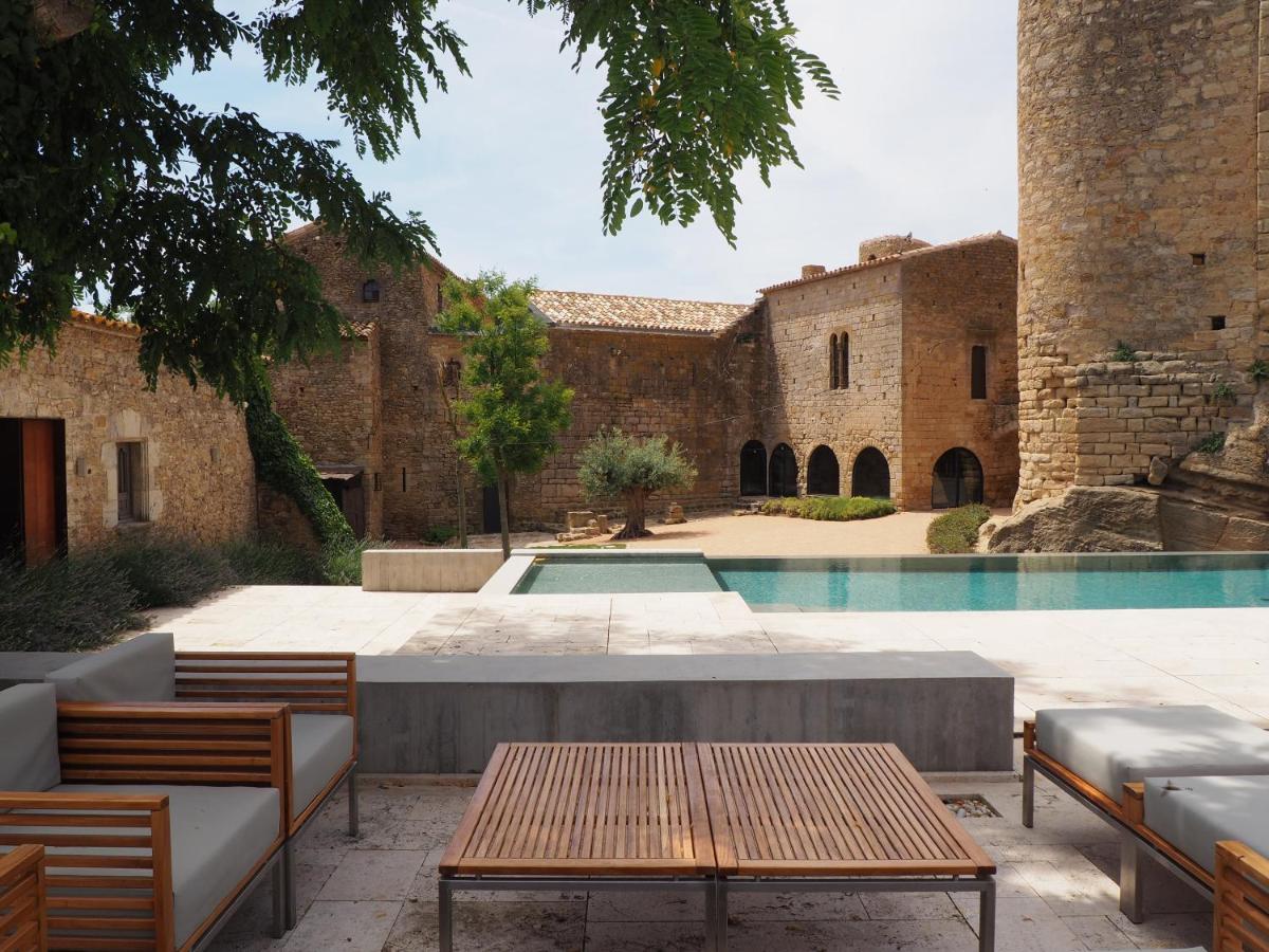 Deco - Casa Castell De Peratallada Exterior photo